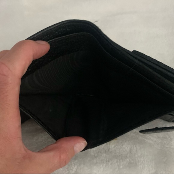 GUCCI GG MONOGRAM DOUBLE SNAP WALLET W/CHARM (RARE)~~ BLACK - Picture 11 of 15